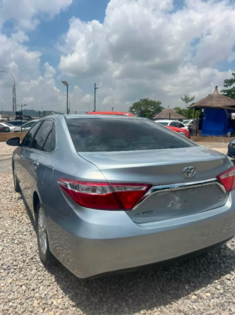 TOYOTA Camry   - 2015