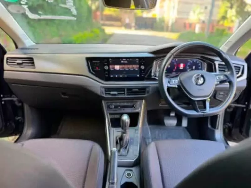 Volkswagen POLO   - 2019