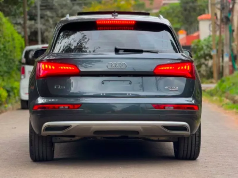 Audi Q5   - 2019