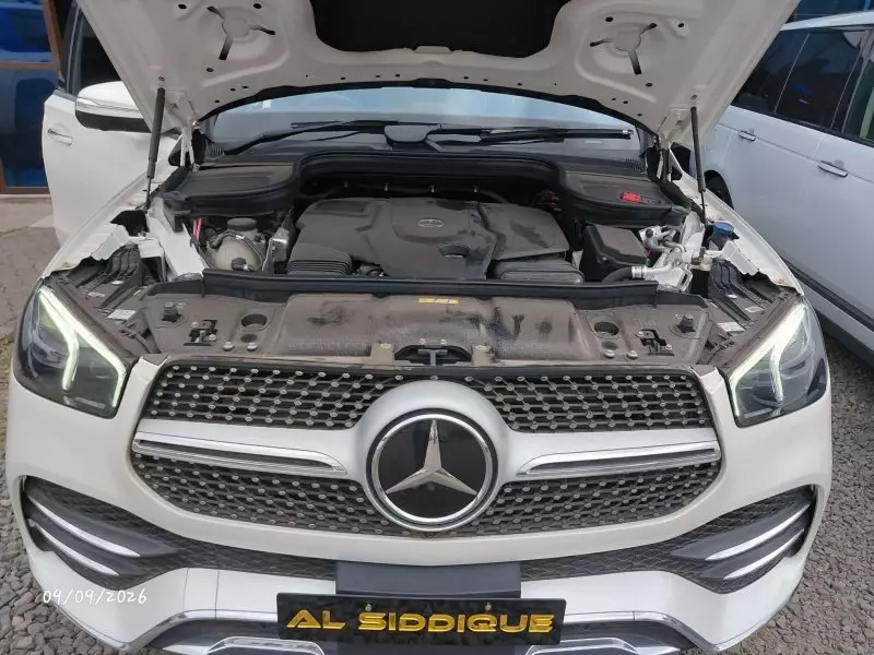 Mercedes-Benz GLE 400   - 2020