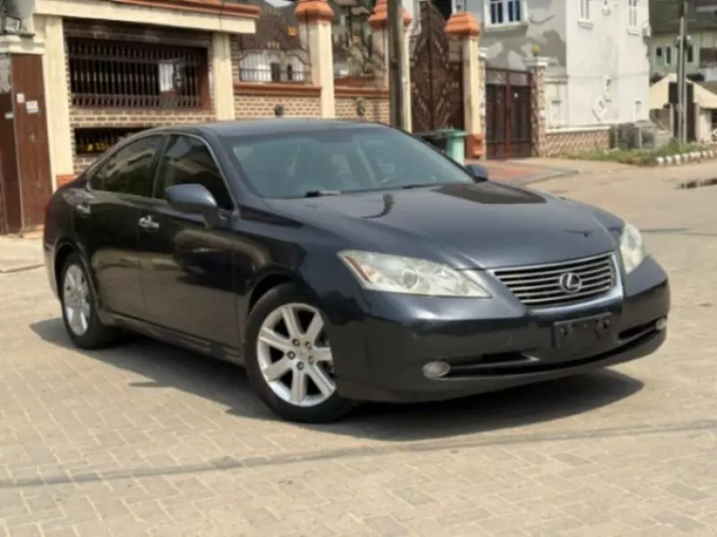 Lexus ES 350   - 2009