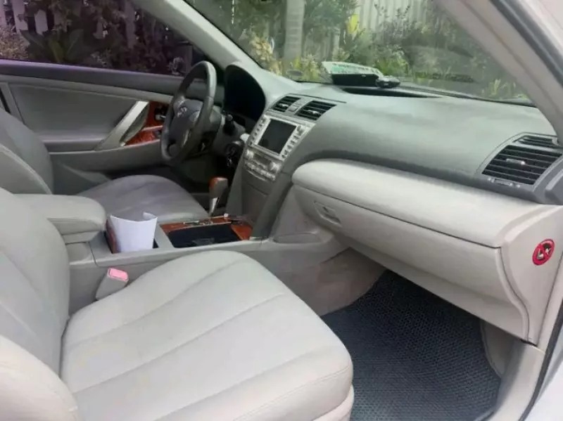 TOYOTA Camry   - 2011