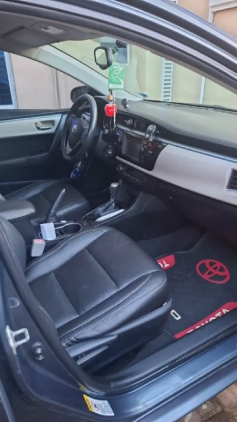 TOYOTA Corolla - 2014