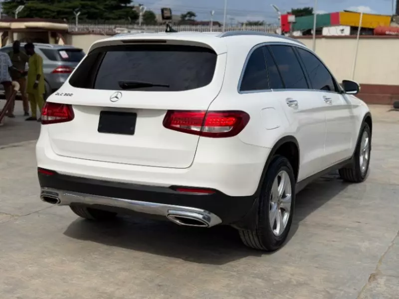 Mercedes-Benz GLC-Class   - 2018
