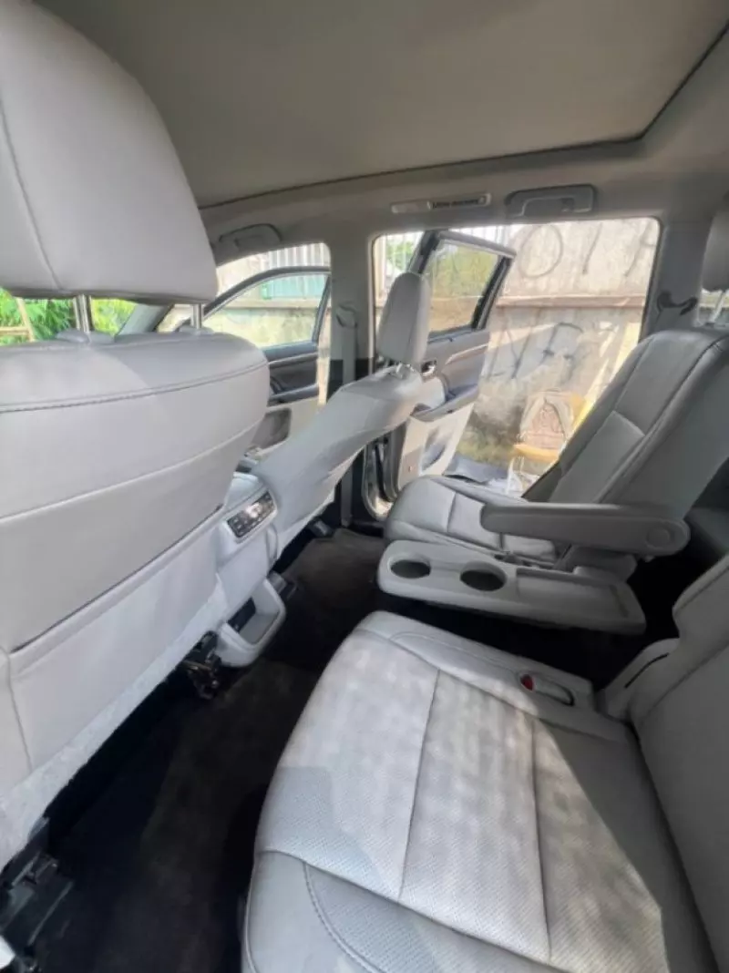 Toyota Highlander   - 2014