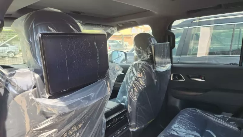 Toyota Land Cruiser   - 2025