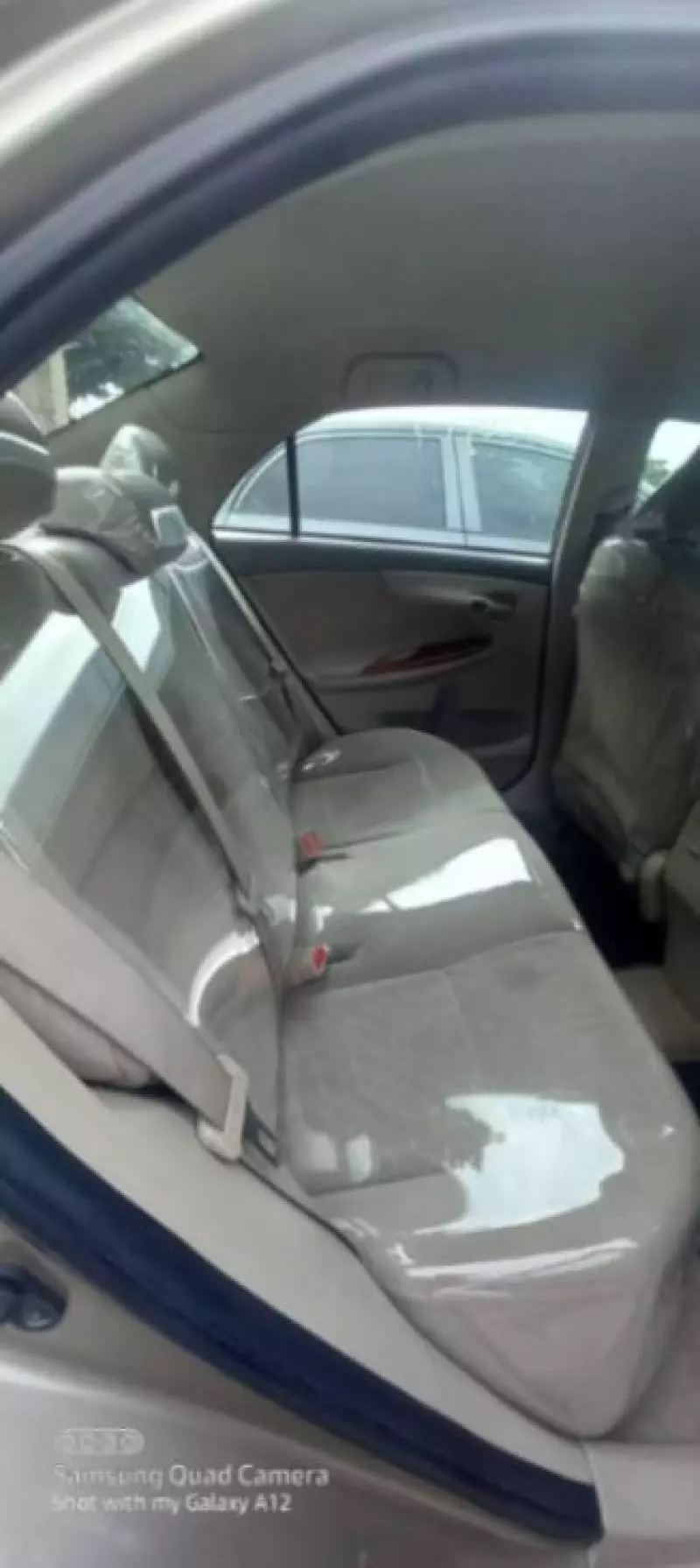 Toyota Corolla   - 2010