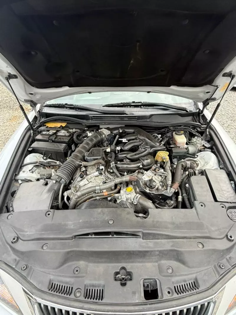 Lexus IS - 2010