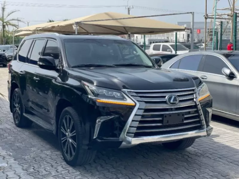 Lexus LX 570   - 2016