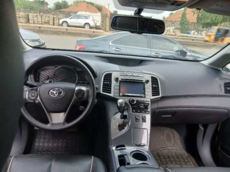 Toyota Venza   - 2017