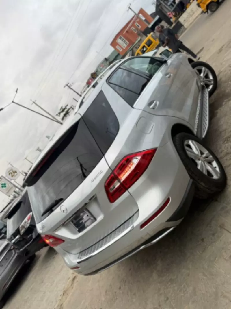 Mercedes-Benz ML-Class   - 2015