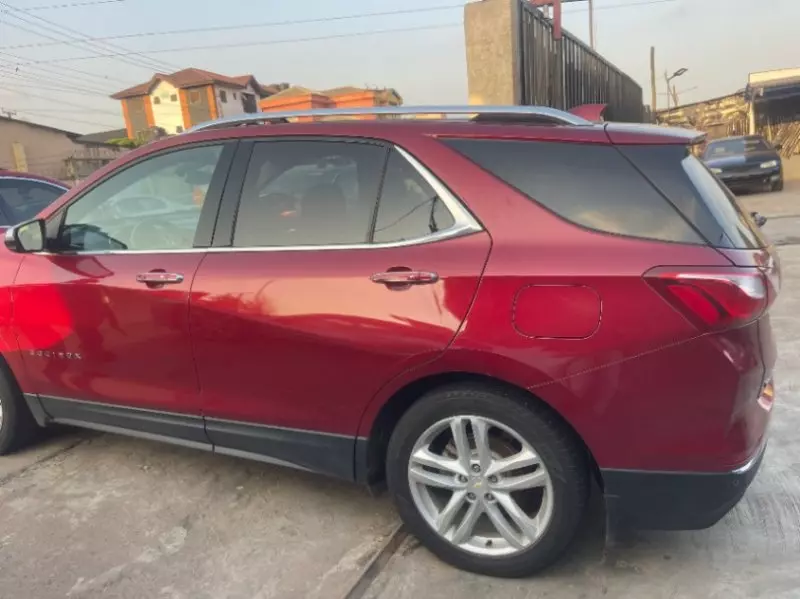 Chevrolet Equinox   - 2018