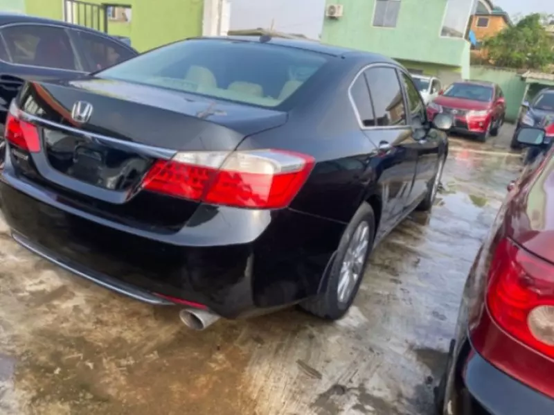 Honda Accord - 2014