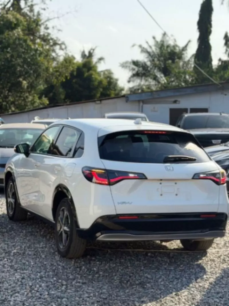 Honda HR-V   - 2024