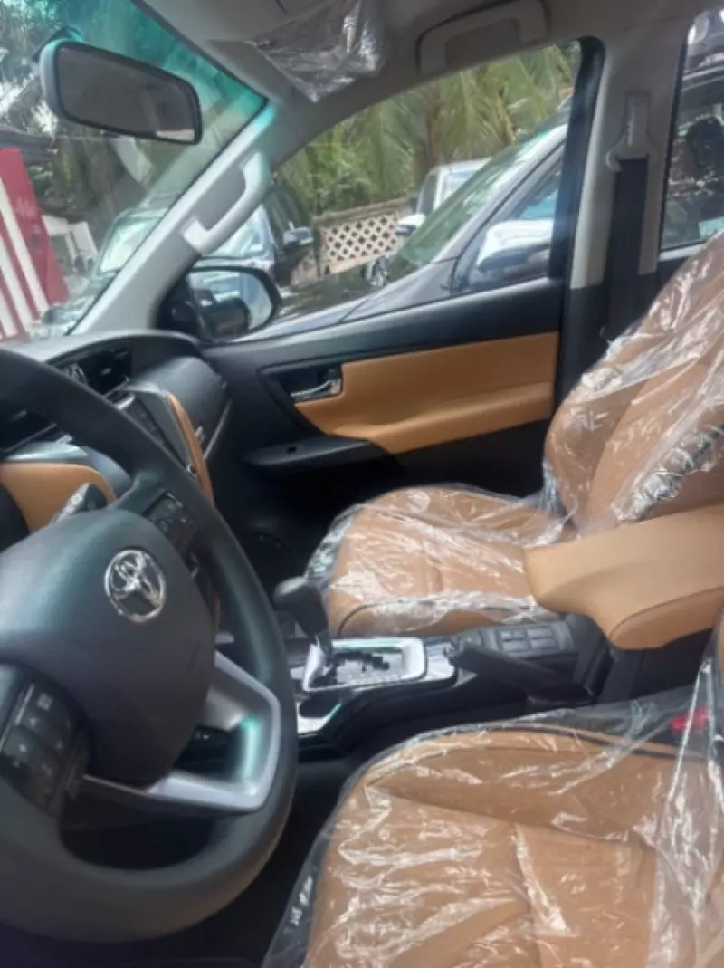 Toyota Fortuner   - 2025