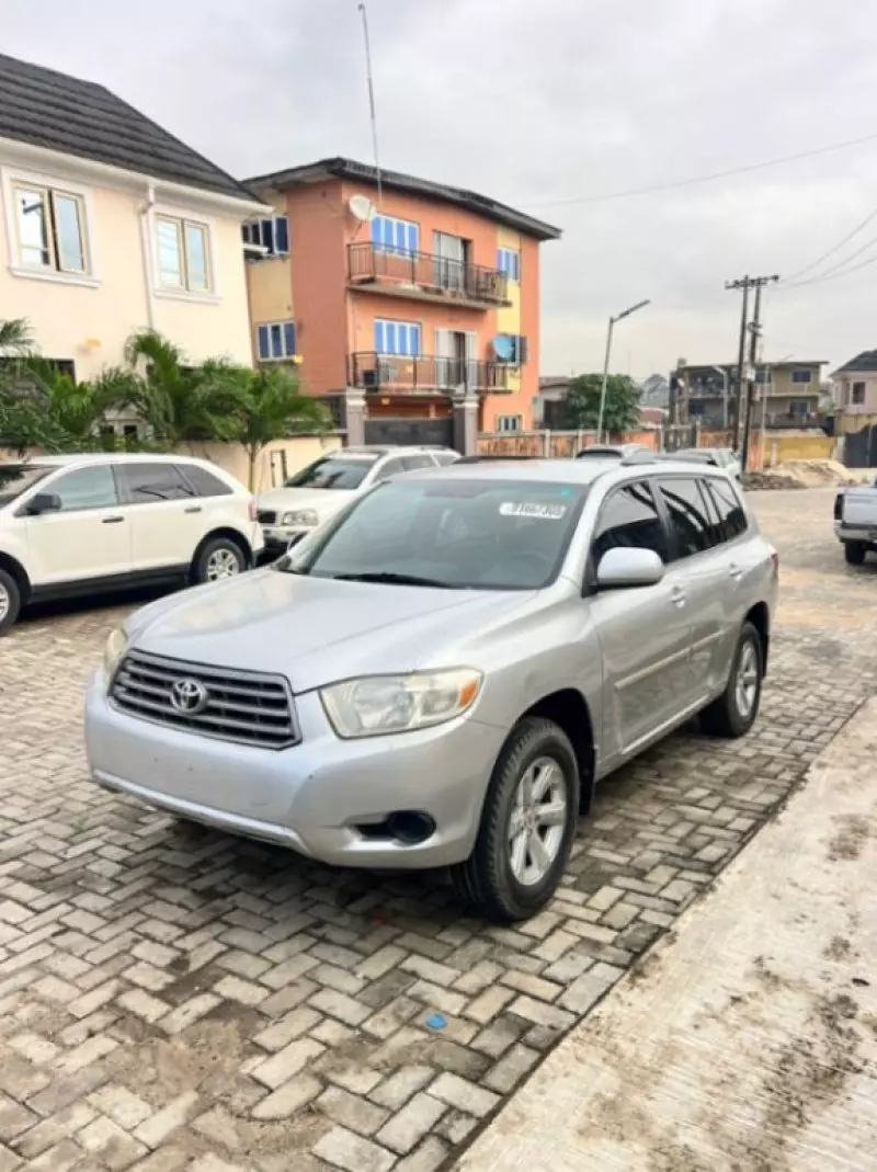 Toyota Highlander   - 2008