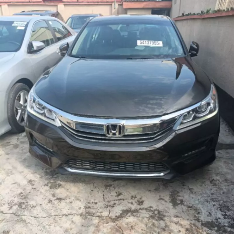Honda Accord   - 2013