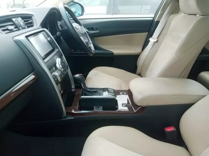 Toyota Mark X   - 2013