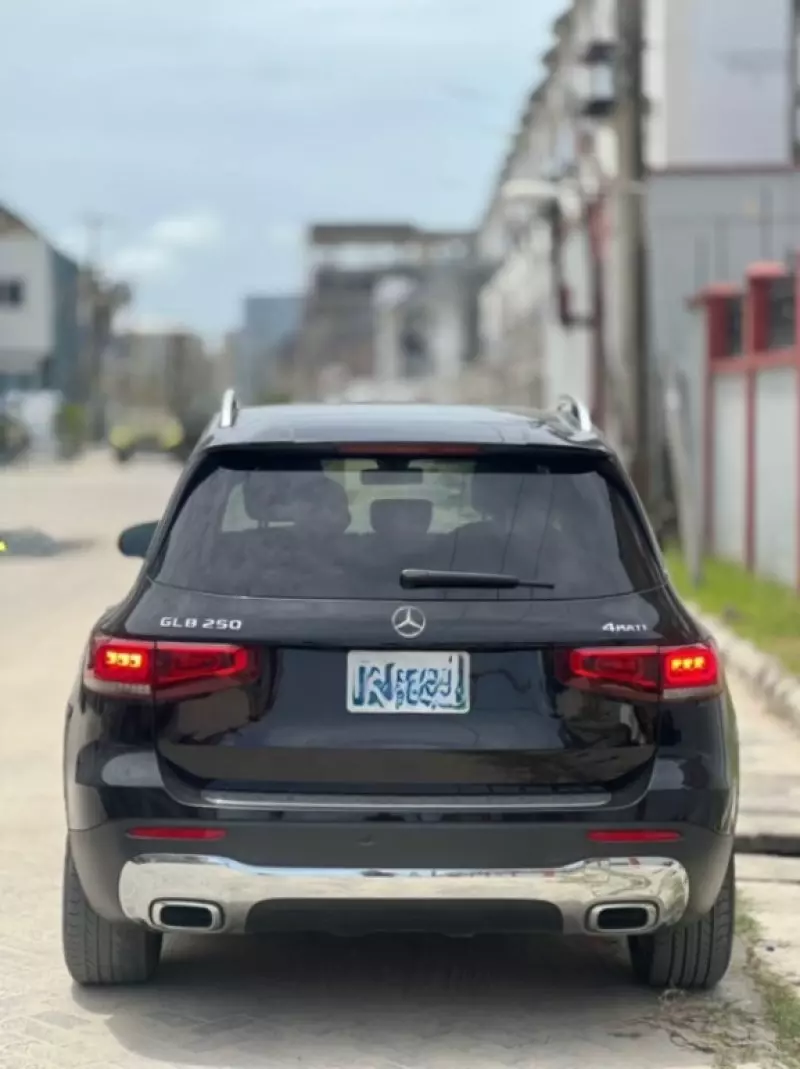 Mercedes-Benz GLB-Class   - 2020