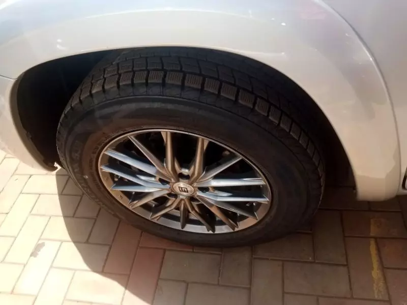 Toyota Vanguard    - 2012