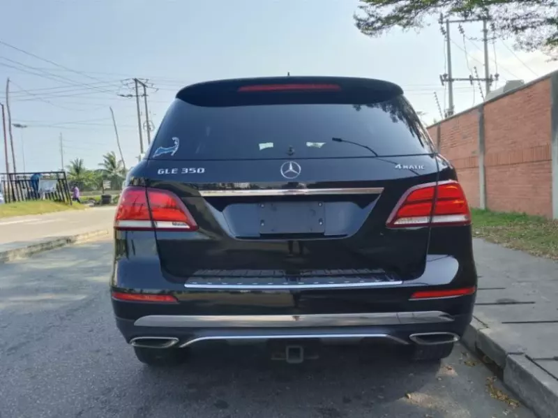 Mercedes-Benz GLE-Class   - 2016