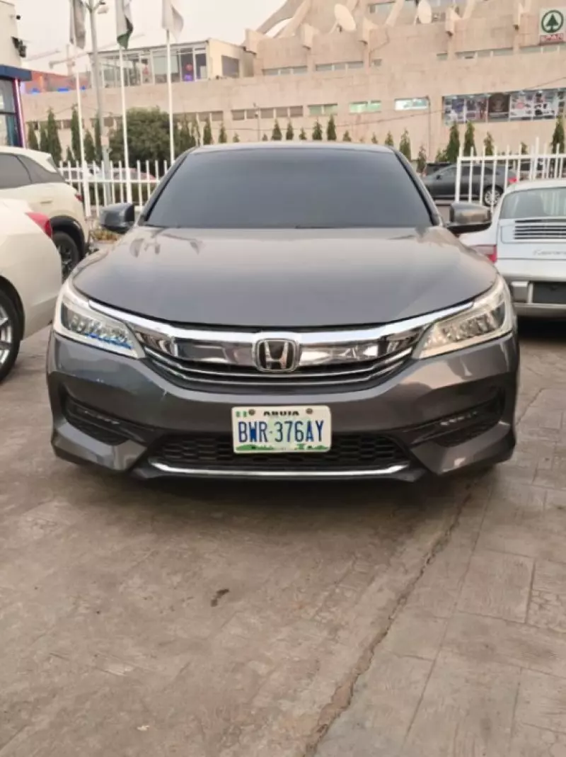 Honda Accord   - 2013