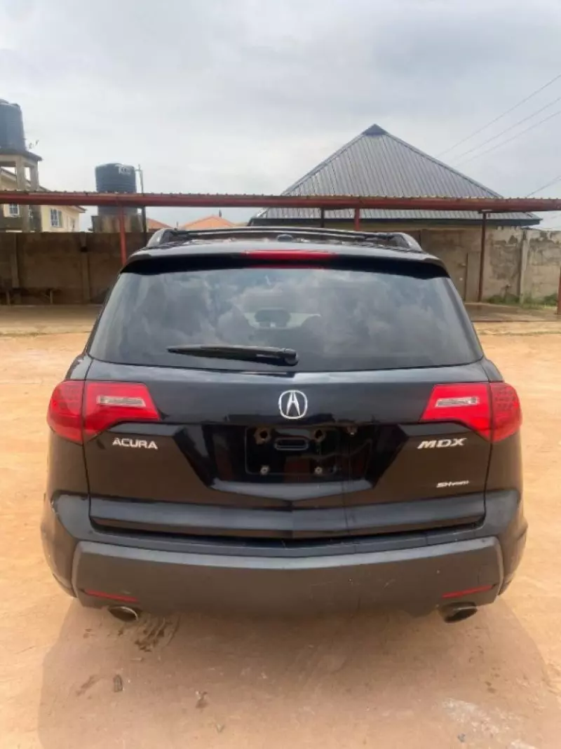 Acura MDX   - 2010