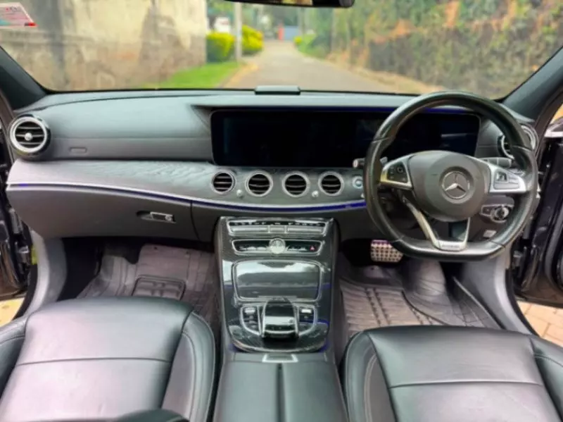 Mercedes-Benz E250   - 2017