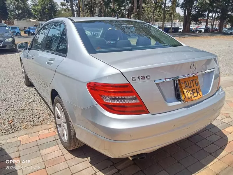 Mercedes-Benz C 180   - 2013