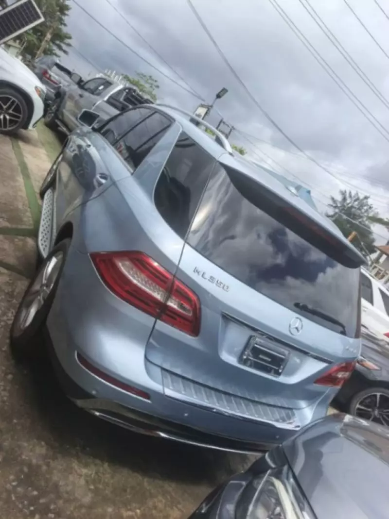 Mercedes-Benz ML-Class - 2015