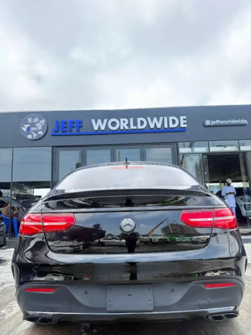 Mercedes-Benz GLE 43 AMG   - 2017