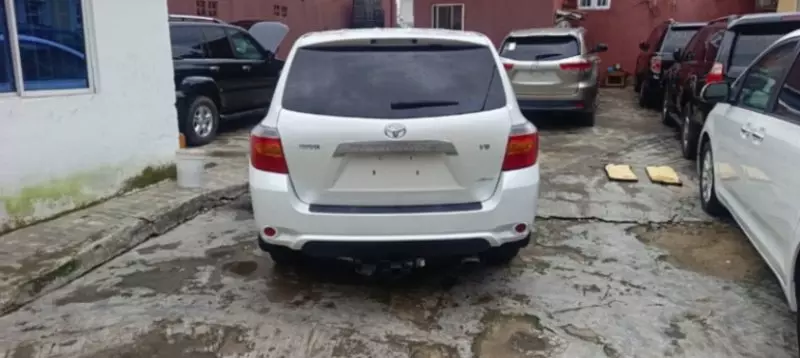 Toyota Highlander   - 2008