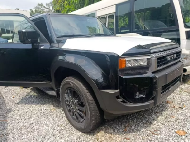 Toyota Landcruiser Prado   - 2025