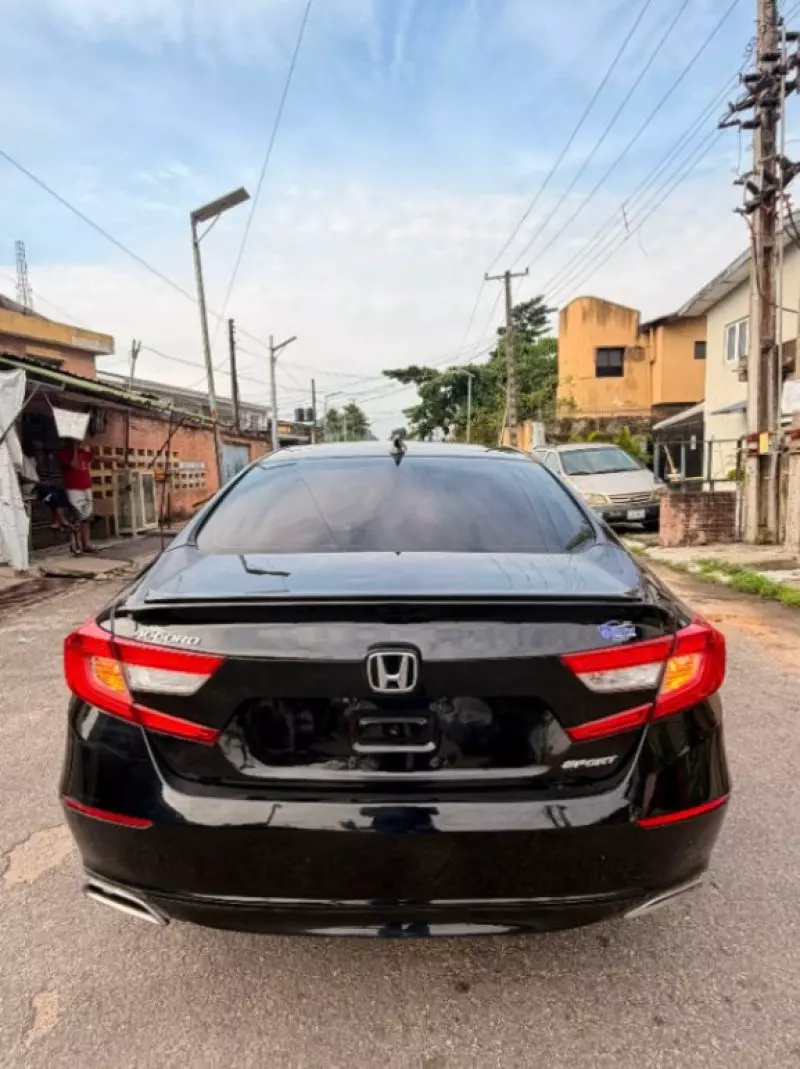 Honda Accord - 2018