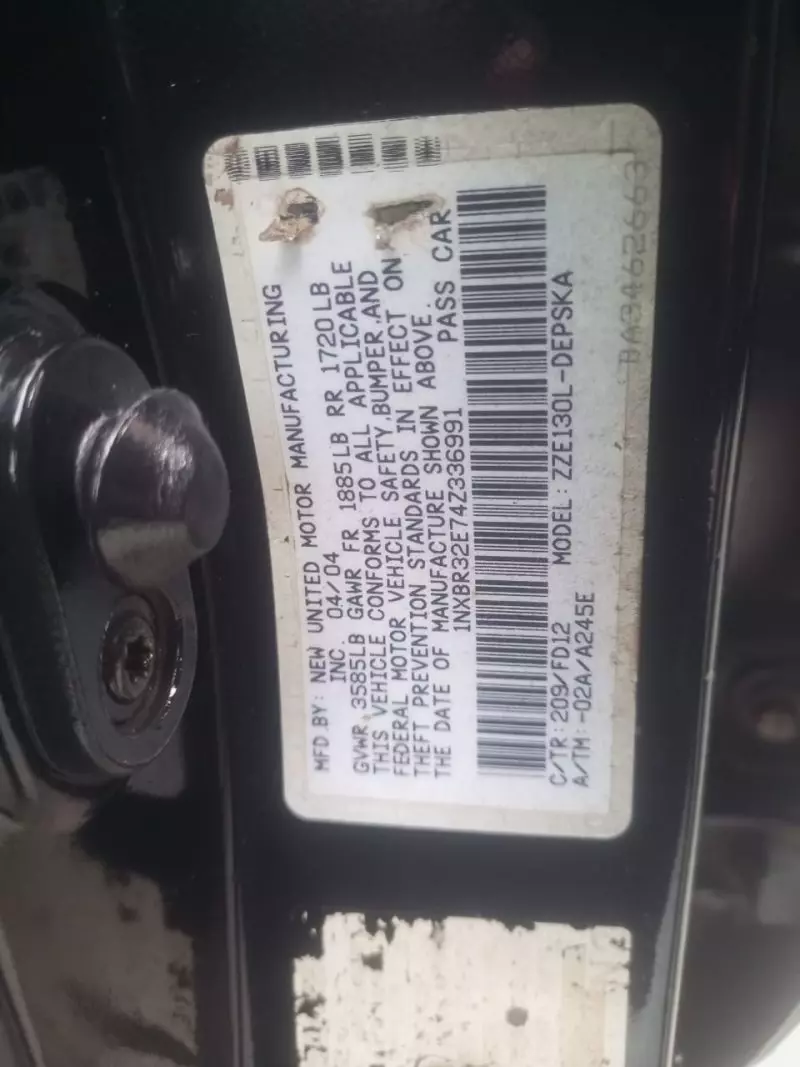 Toyota corolla   - 2004