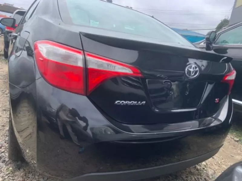 TOYOTA Corolla   - 2016