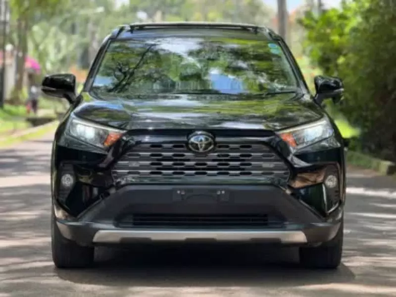 Toyota RAV 4   - 2020