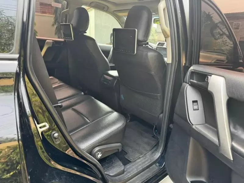 Mitsubishi OUTLANDER   - 2020