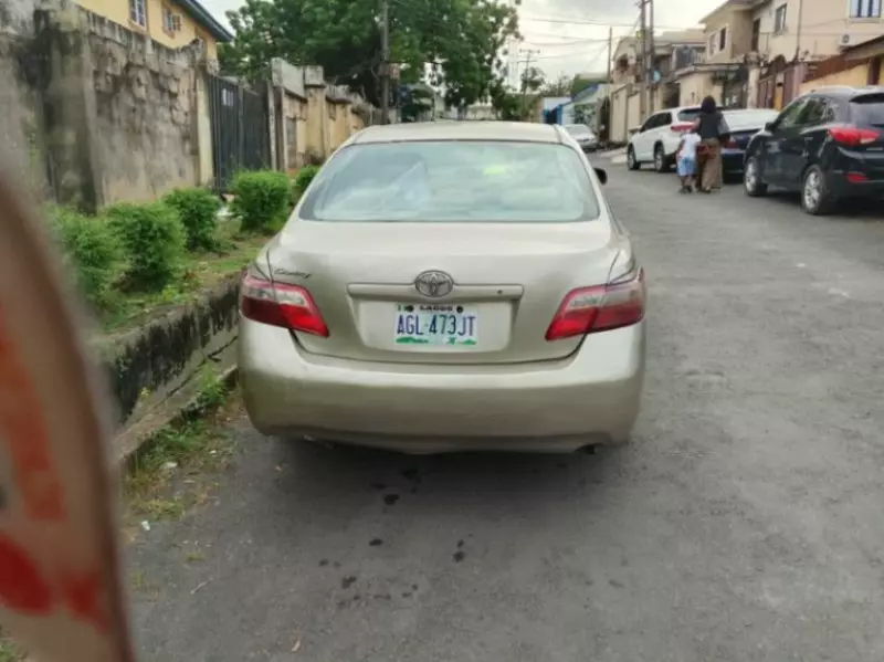 TOYOTA Camry - 2007