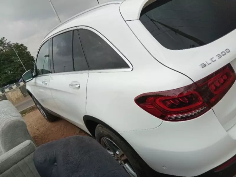 Mercedes-Benz Glc-class   - 2022