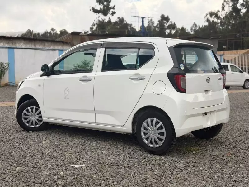 Daihatsu Mira    - 2019
