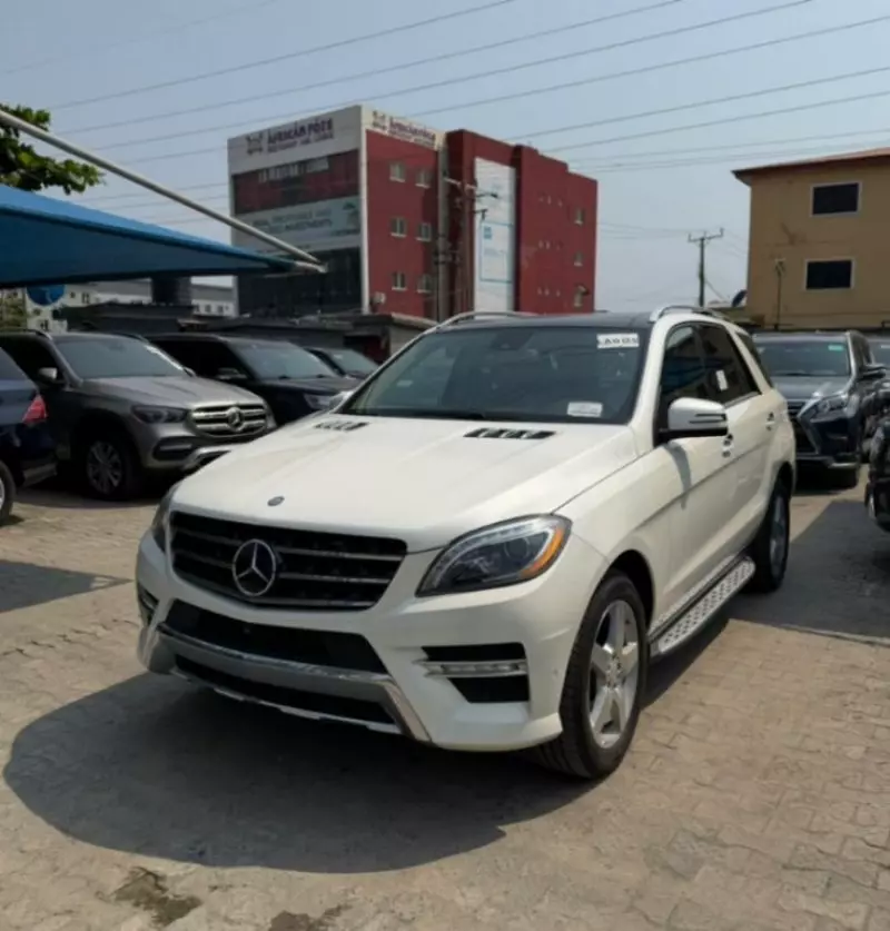 Mercedes-Benz ML-Class   - 2015