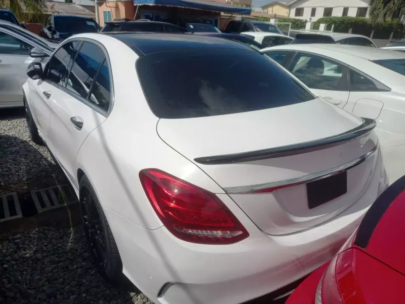 Mercedes-Benz C 300   - 2017