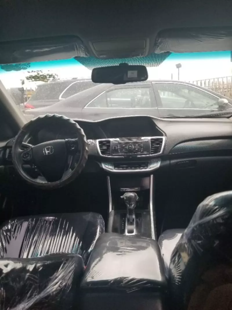 Honda Accord   - 2013