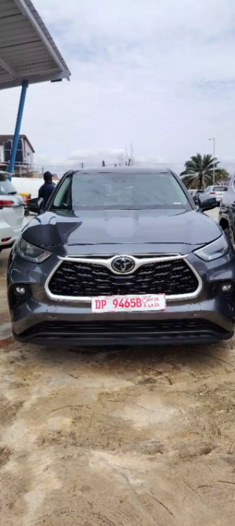Toyota Highlander   - 2023