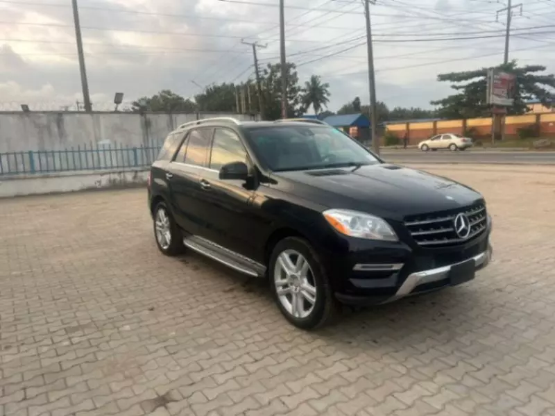 Mercedes-Benz ML-Class   - 2015