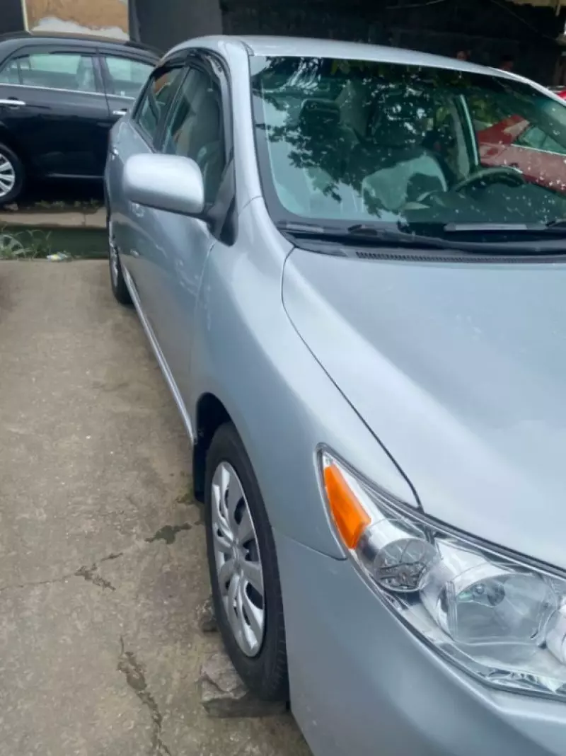 TOYOTA Corolla   - 2013