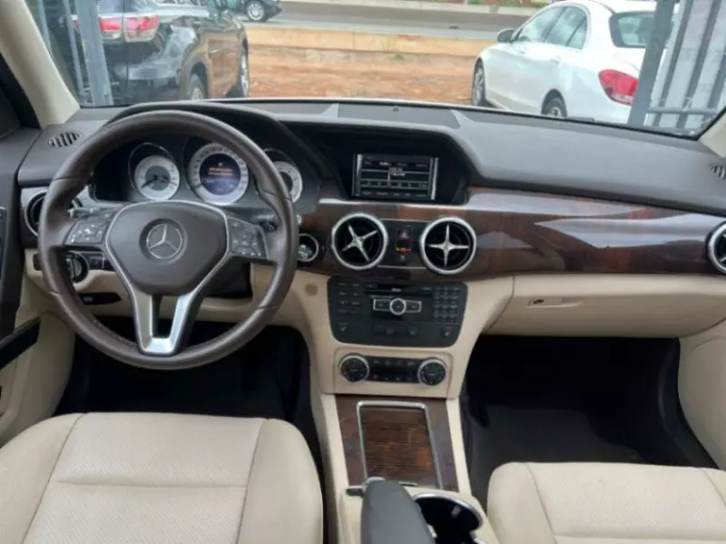 Mercedes-Benz GLK 350   - 2015