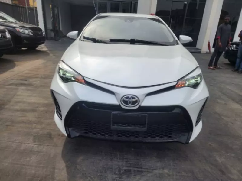 Toyota Corolla   - 2017