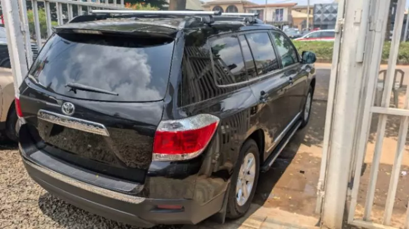 TOYOTA Highlander   - 2013